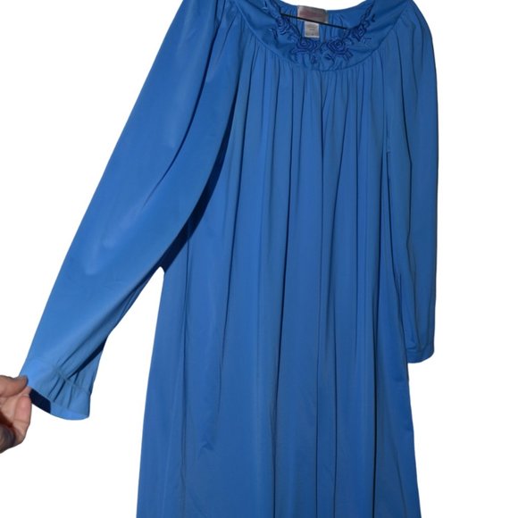 Shadowline (R) Sleep Wear Nylon  Exclusive of Trim Mexico Night Gown Blue M - Picture 6 of 10